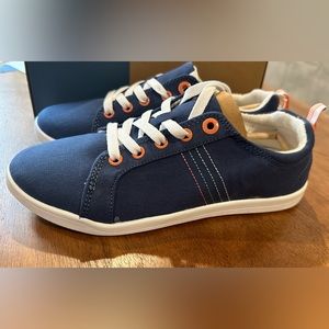 NWT Sz 8 Navy Blue Vionic Beach Stinson Sneaker Comfy and FUN!! ☀️